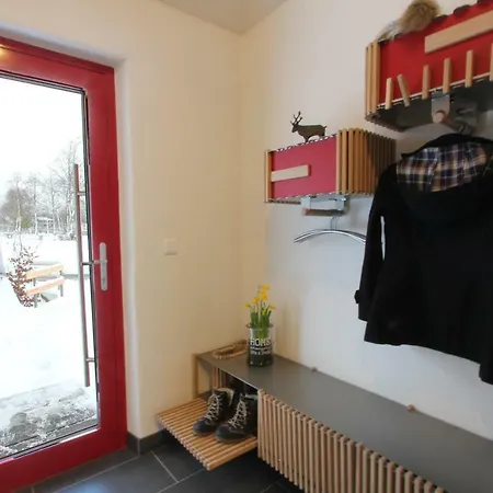 Rotes Haus 빌라 몬샤우