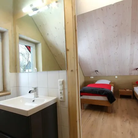 Rotes Haus 빌라 몬샤우